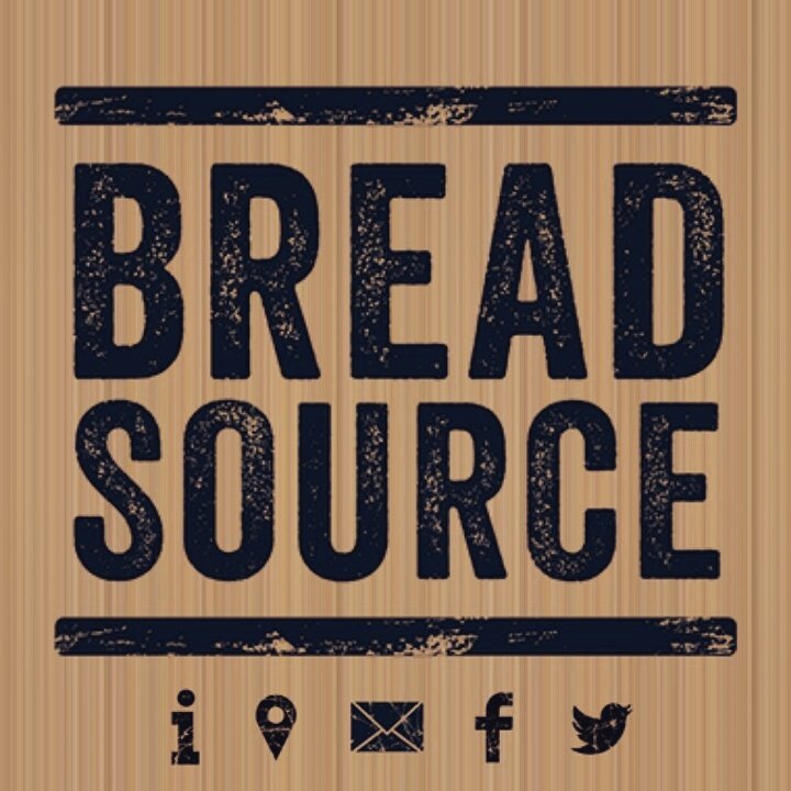 robin_edberg's tweet photo. Thanks for the visit, inspiering bakers! real Bread knows no boarders. @Jonasfourrier @bread_source https://t.co/Ag8zZ064ww