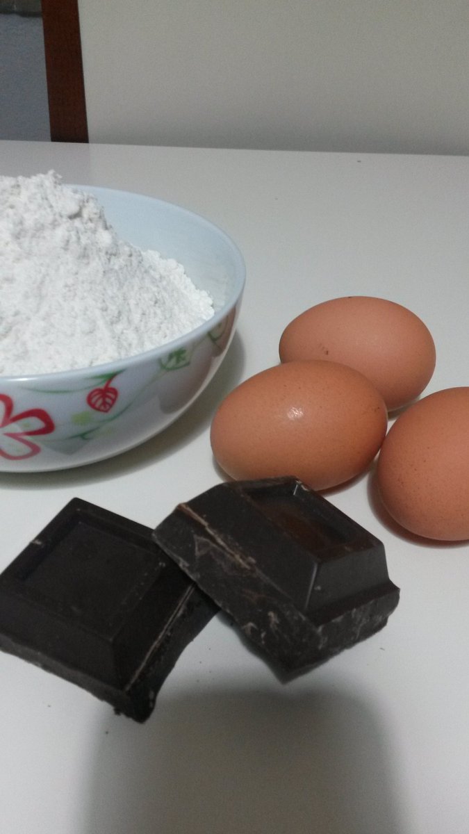 merea79's tweet image. Facciamo una torta arancia e cioccolato? Nel mio blog trovi la ricetta..cliccabile nella mia info...