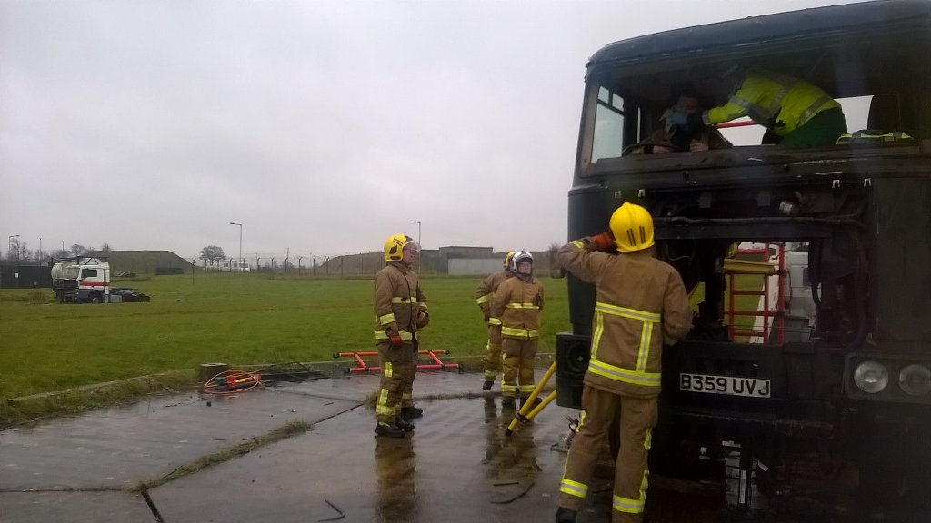 suffolkcc's tweet photo. Heavy Rescue #training day by @SuffolkFire at Wattisham #lorryrescue #rtctraining #keepingsuffolksafe https://t.co/Fs9ZAqHwg3