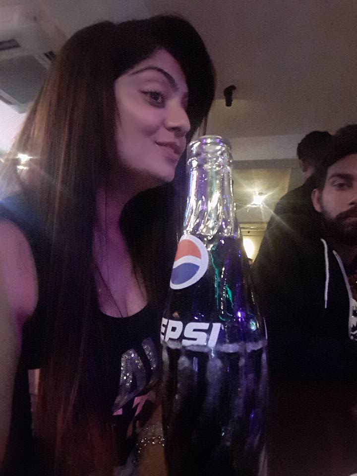 JazzleenWorld's tweet photo. Aaj neet hi challu !!
(Pepsi)😉
Cheers https://t.co/2fbrStnVSX