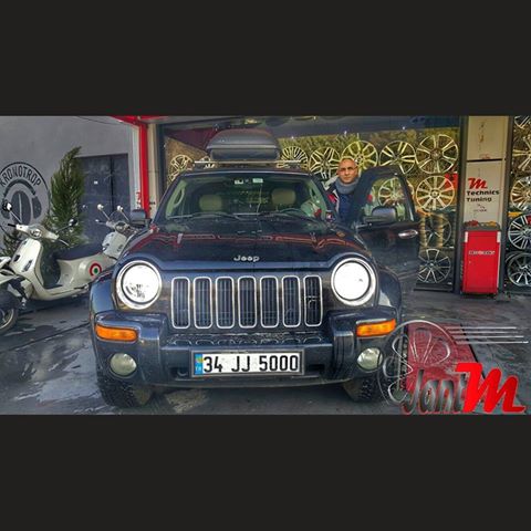 JantMaslak's tweet photo. #JantM #jeep #volkswagen #vw #bmw #mercedes #jant https://t.co/qAEjOLNzCk #1MartDünyaKediGünü https://t.co/OZBwLoCUvi