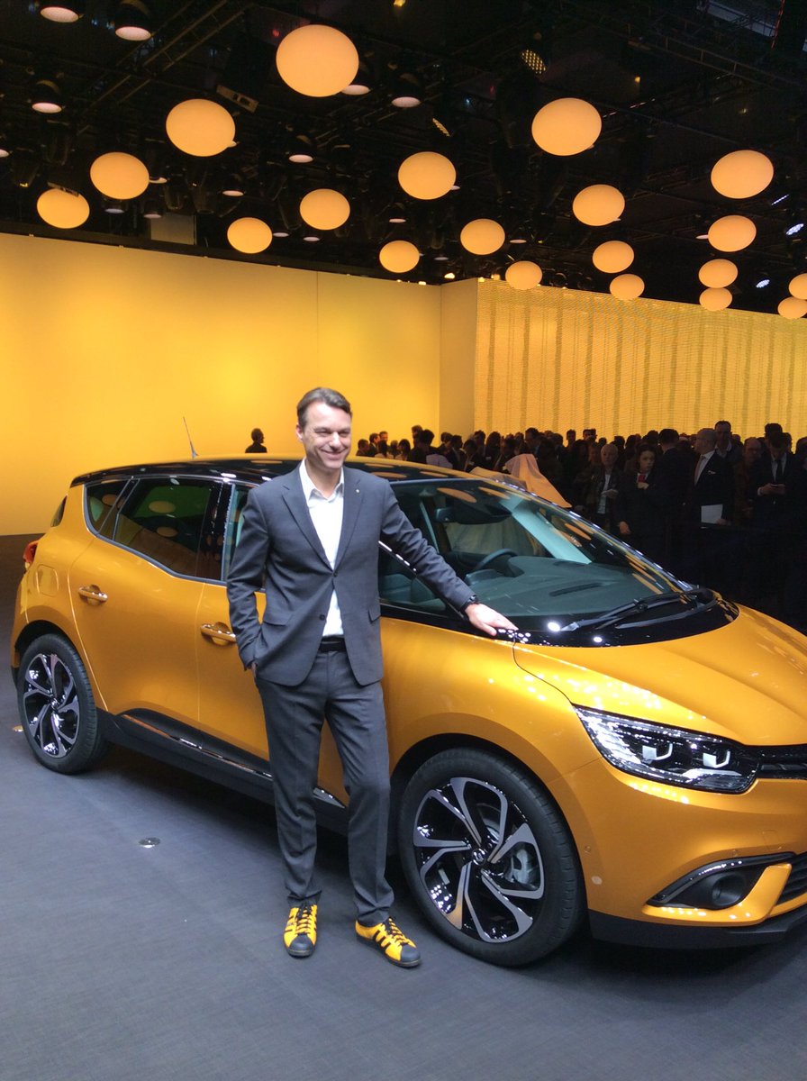 renaultgroup's tweet photo. LVDA: new #RenaultSCENIC offers everything customers hoped for from a Scenic and even more ! #Renault #GIMS https://t.co/nduFZjfZSf