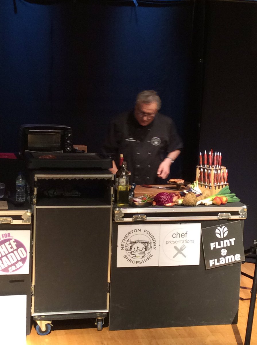 RyedaleFoodTech's tweet photo. Ryedale school students are cooking up a storm today with Chef Leverington @thedemochef @RyedaleSchool #delicious https://t.co/UrSYfxEhKg
