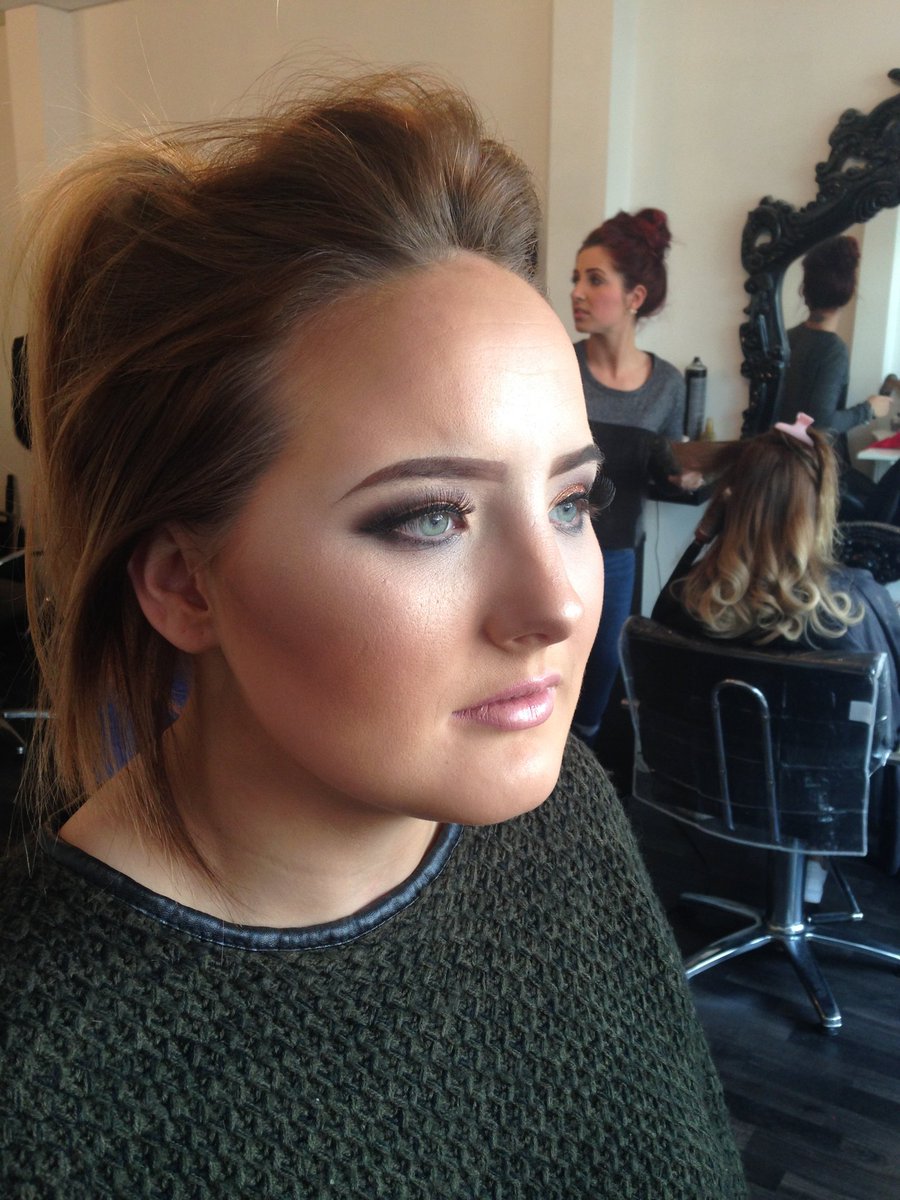 makeupbyjanine's tweet photo. https://t.co/twKtNjcSeA
