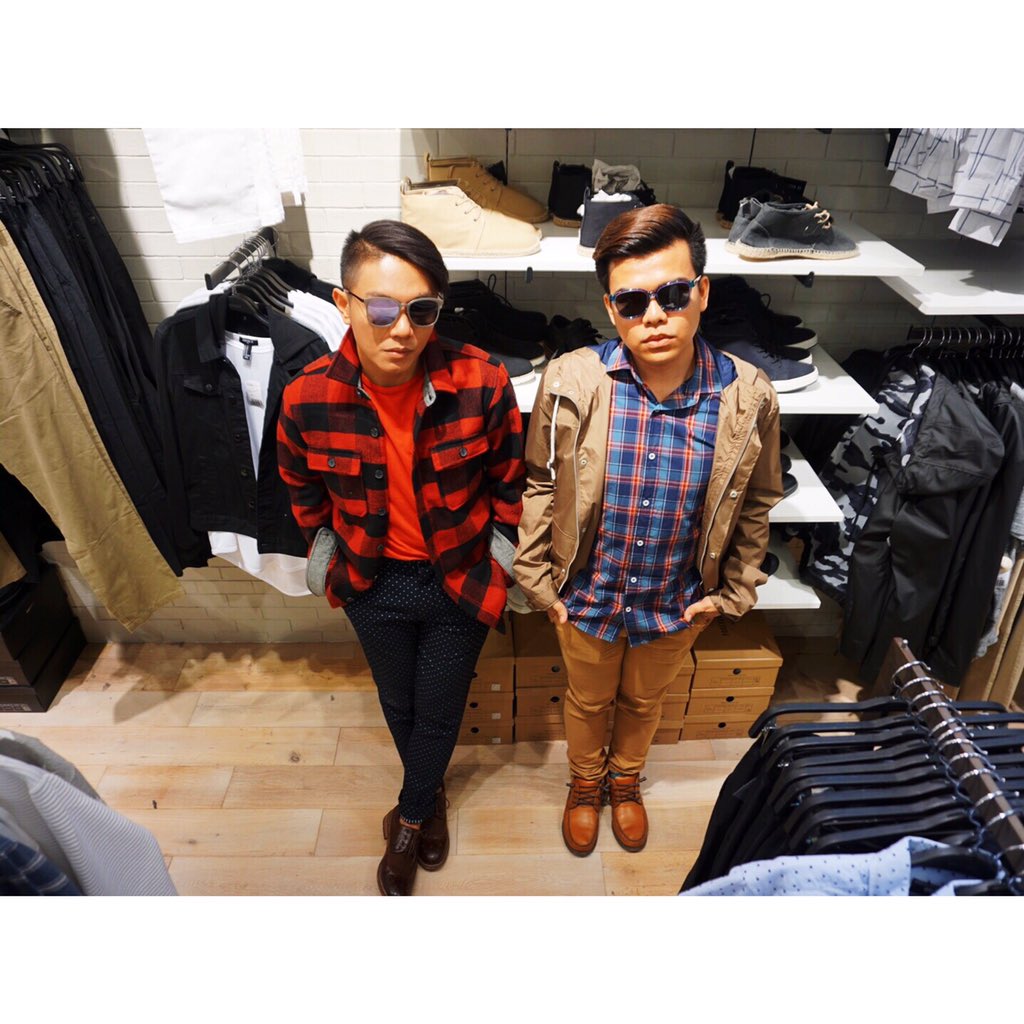 yourqueensimon's tweet photo. ARTSY x TRENDY w/ blogger @mikocarreon ๐ซ #SMFeb30th https://t.co/Ijz7rfkvrx
