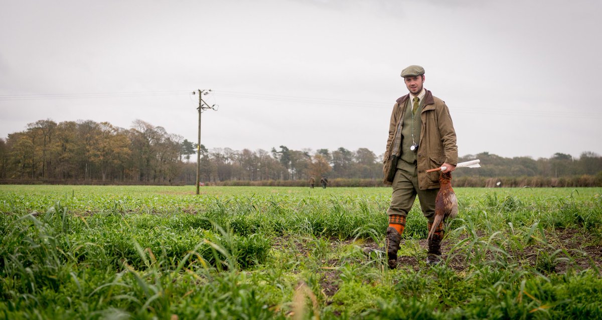 millhousephoto's tweet photo. @HaworthAdam from @woodlandclayco in his element! #game #shoot #croston #lancashire https://t.co/qJ3yd8YBRG