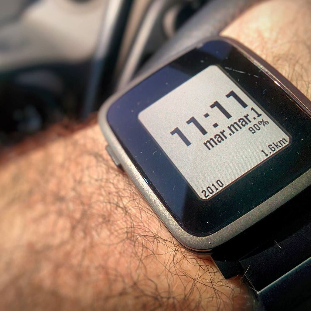 flashbac76's tweet photo. It was 11:11 on day 1. 
#insta @getpebble #timesteel #watchface #timeboxed https://t.co/2xeVdL1zng