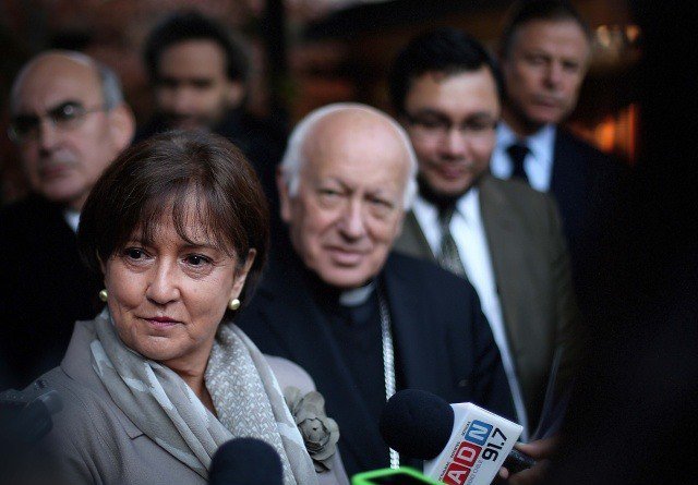 izq_libertaria's tweet photo. .@doris_gonzalez_: @soledadalvear está en la palestra gracias a cosas nefastas para nosotras https://t.co/Da8IJ6OAg8 https://t.co/Wq4zGwtCQn