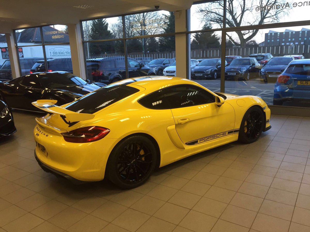 #stingerVIP install about to go into this #caymanGT4