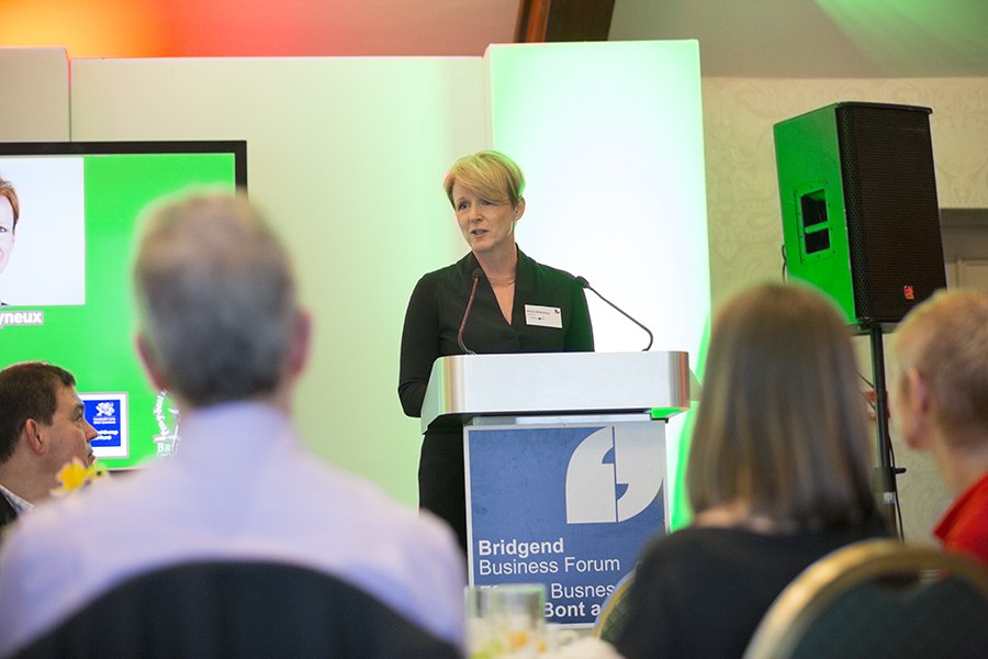 #Businesses celebrated #StDavidsDay with a hearty breakfast, <a href="/VocelleChoir/">Vocelle Ladies Choir</a> and @NewLawHelen ’s motivating speech.