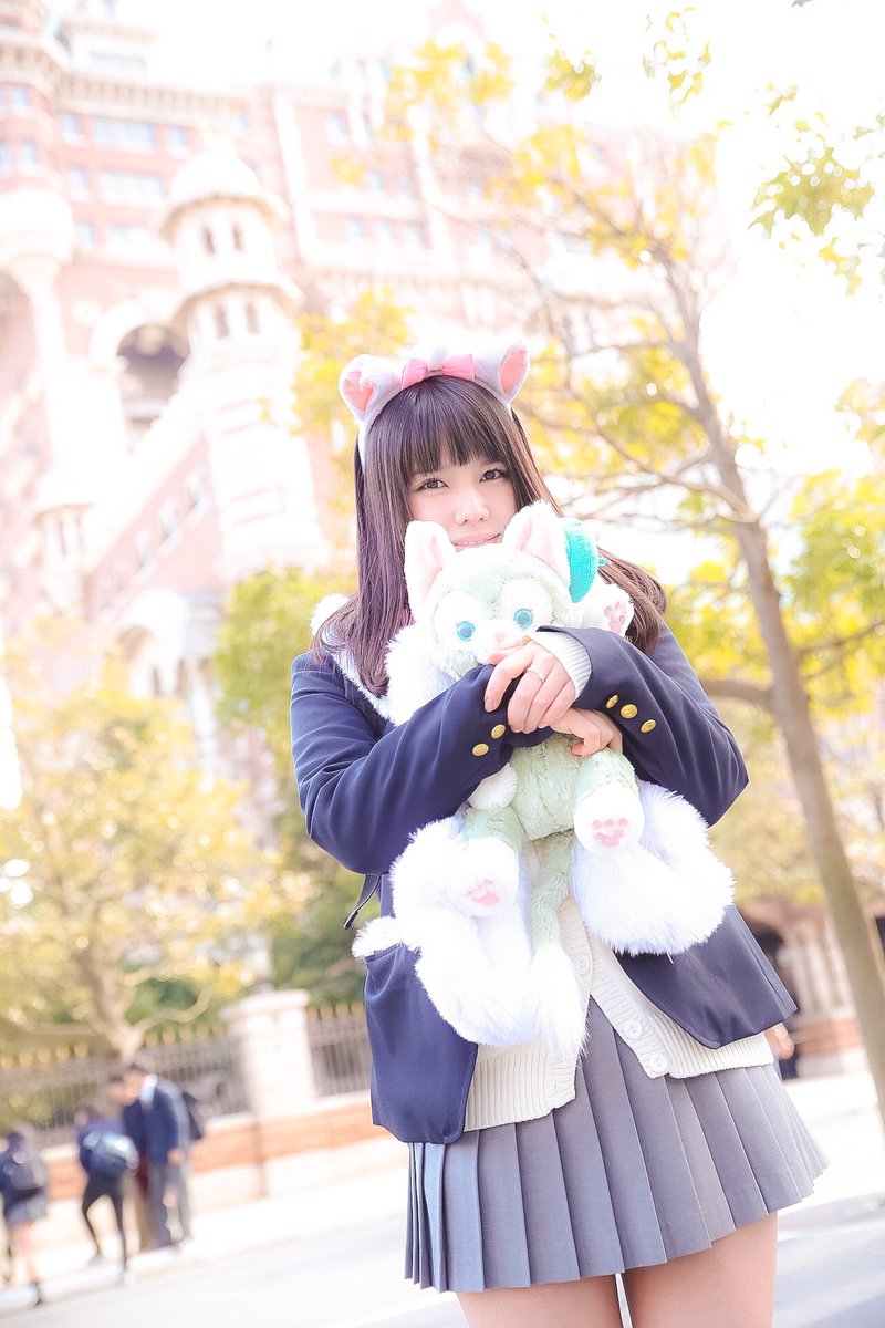 エース 新垣優香portrait ディズニー いつも一緒ジェラトーニ 新垣優香 ジェラトーニ ディズニー 制服 T Co Do74veceti Twitter