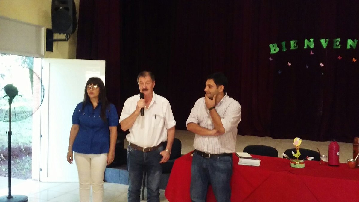 CGEMisiones's tweet photo. #StoPipo Ahora Maidana y el Dir de Adultos CGE Luis Capaia Reunión Jóvenes y Adultos Casa de la Cultura y Bicent https://t.co/sP0RwrUsVW