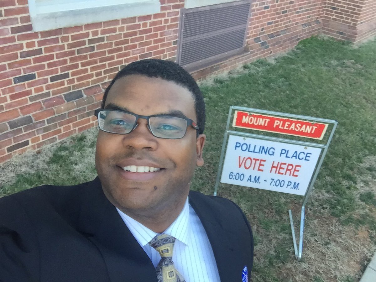 MikeHamlar's tweet photo. Its Super Tuesday! Go Vote @HillaryClinton &amp; have proper ID (i.e. Photo ID) https://t.co/wMf8nApLLE #StepUpVirginia https://t.co/rfbt7nA77l