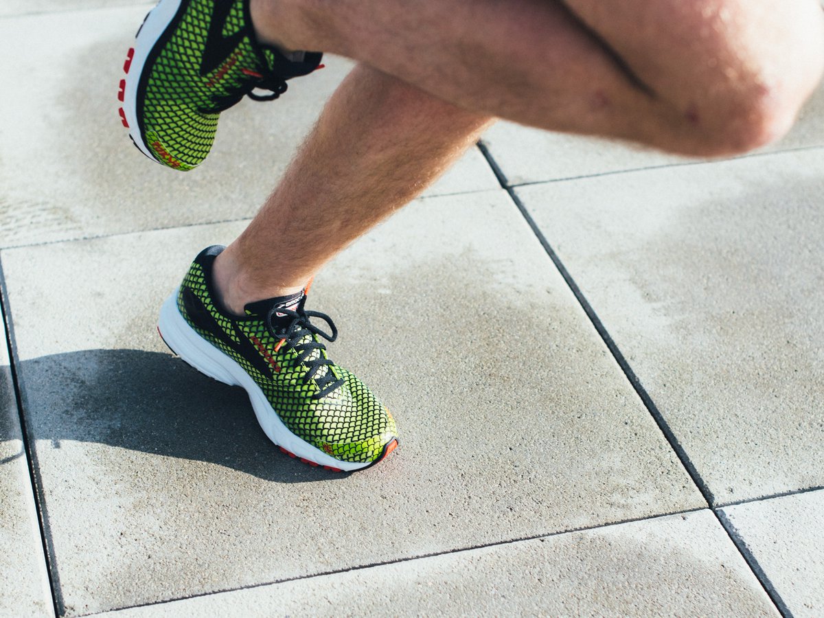 brooks launch 3 tokyo