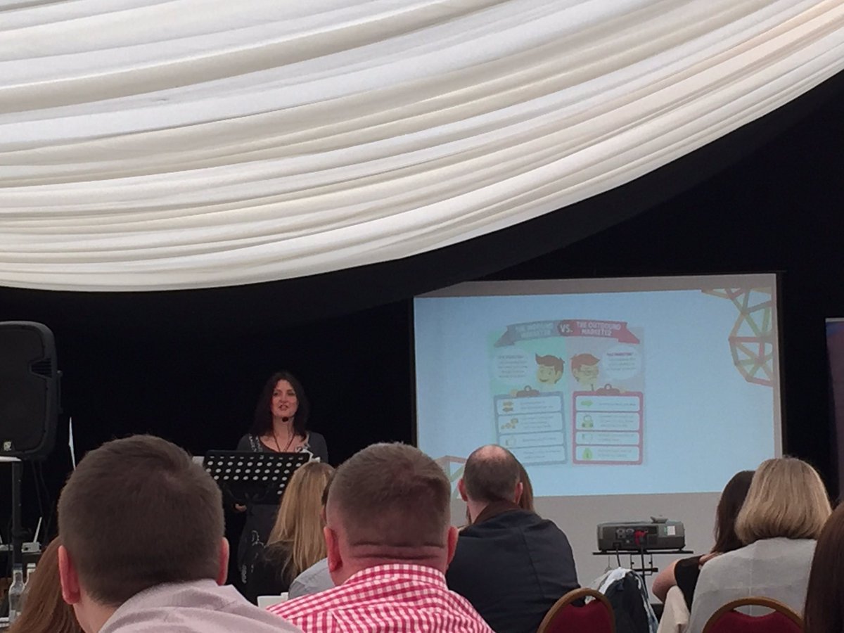 carol_sinfield's tweet photo. Great talk on social media with @JenHinds at #WDGC16 excellent networking with great people https://t.co/jaHVj5opZk