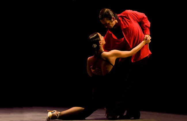 Arranca el Festival <a href="/tangogranada/">F. Tango Granada</a>, que repasará las transformaciones del amor | ow.ly/YUWEx