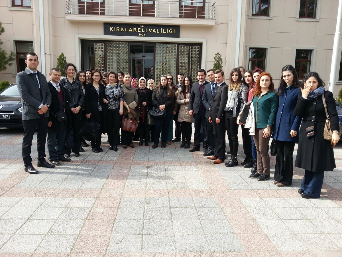 yusufusta72's tweet photo. Aday Öğretmenlerimize okul dışı etkinliğimizin ilk gününde Kırklareli'ni tanıttık.@ibrahm_Korkmaz @KIRKLARELIMEM https://t.co/CGuCPC16va