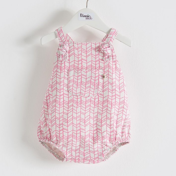 herbert_stella's tweet photo. New @thebonniemob.... Available now. We ❤️🙌🏻
https://t.co/bpXcz89T2j
#kids #clothes #Yorkshire https://t.co/0pMfSMZ2Hz