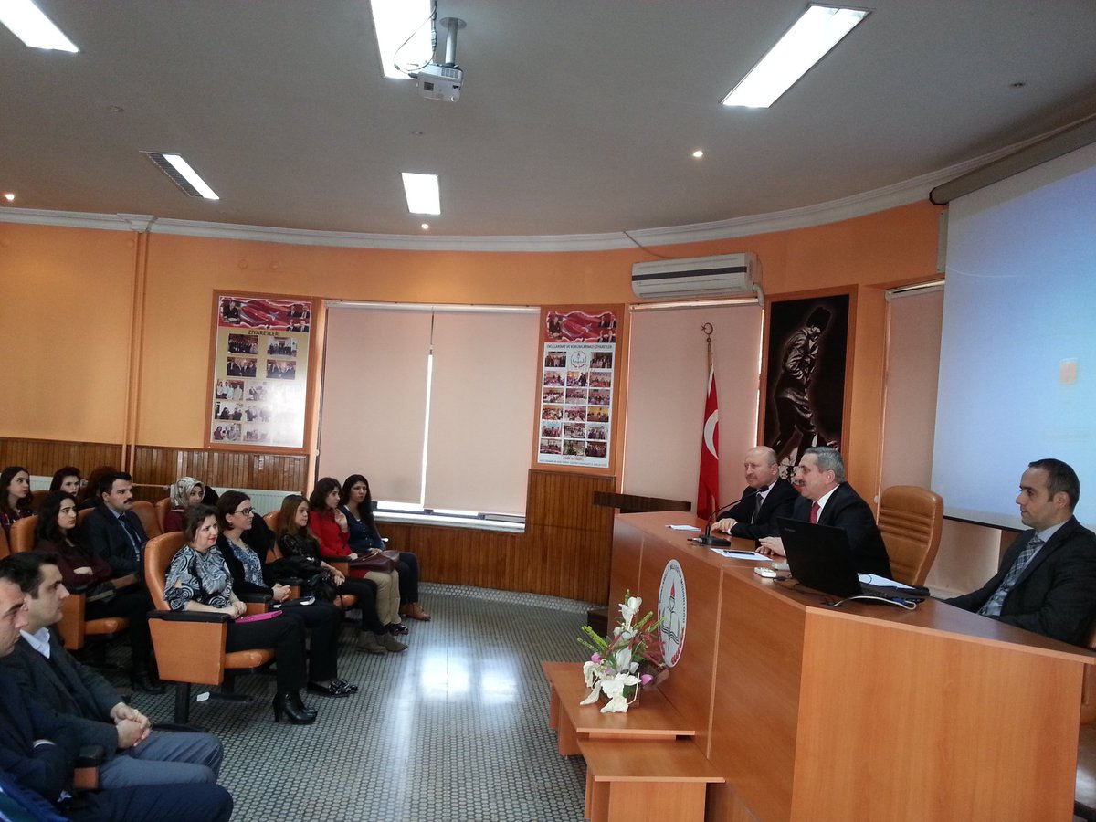 yusufusta72's tweet photo. Aday Öğretmenlerimiz ile tanıştık. Süreçle ilgili kendilerini bilgilendirdik.
@KIRKLARELIMEM https://t.co/NaU8Lz98jp