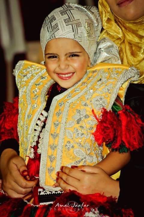 amelkarboul tweet picture