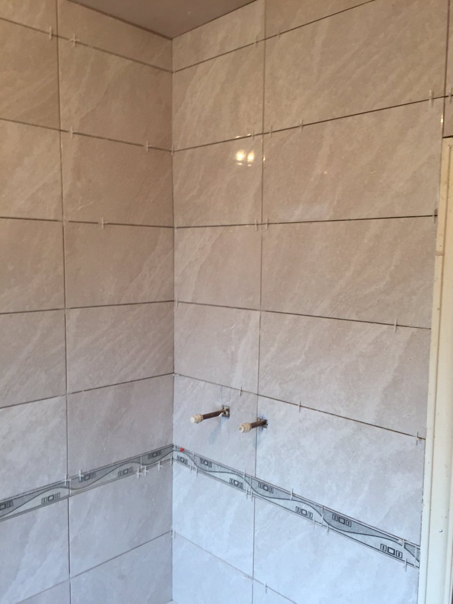 _BathroomMaster tweet picture