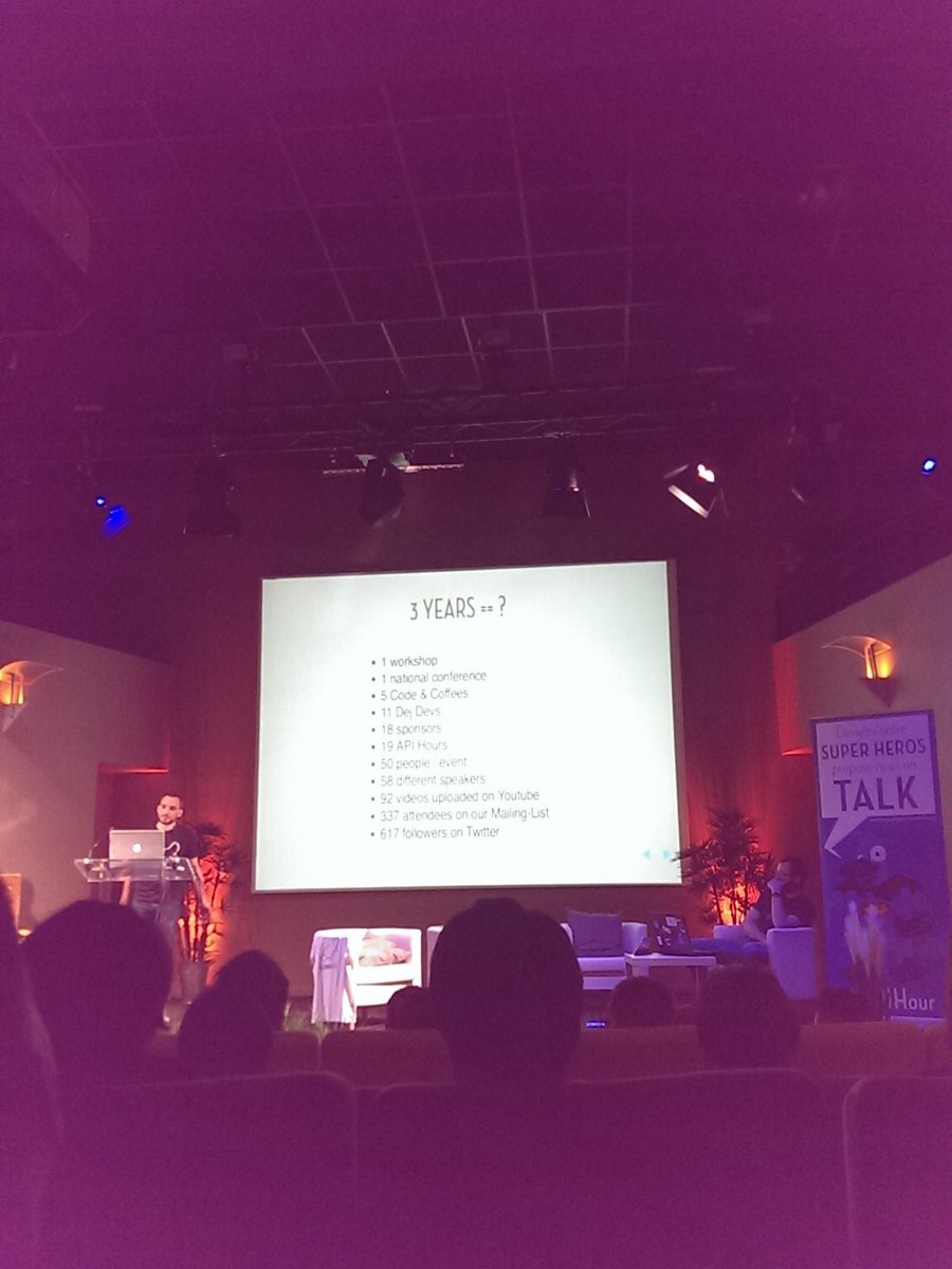 Thevarth's tweet image. Déjà 3 ans #APIhour @clermontech