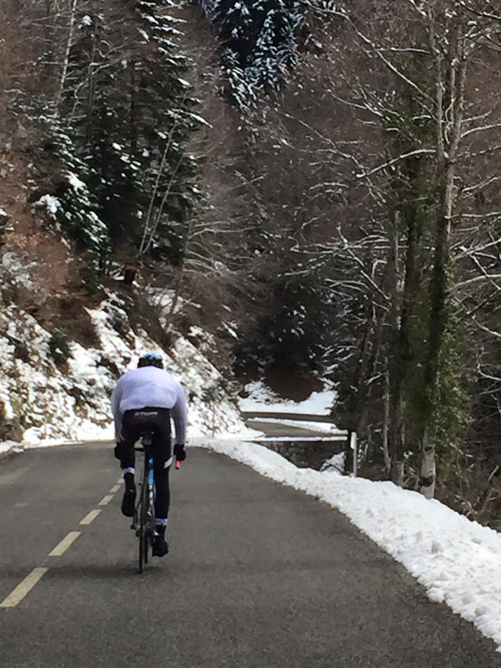 Actuellement en vacances, <a href="/vdp_nathan/">Vandepitte Nathan</a> en profite pour s'entrainer, quelque soit la météo, ici au col de Portillon