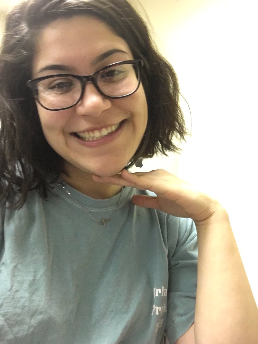 DorianRFranco's tweet photo. midterm Thursday, chapters 1-4. volunteer for communications day! #dznstn https://t.co/7gCQyw4Wg2
