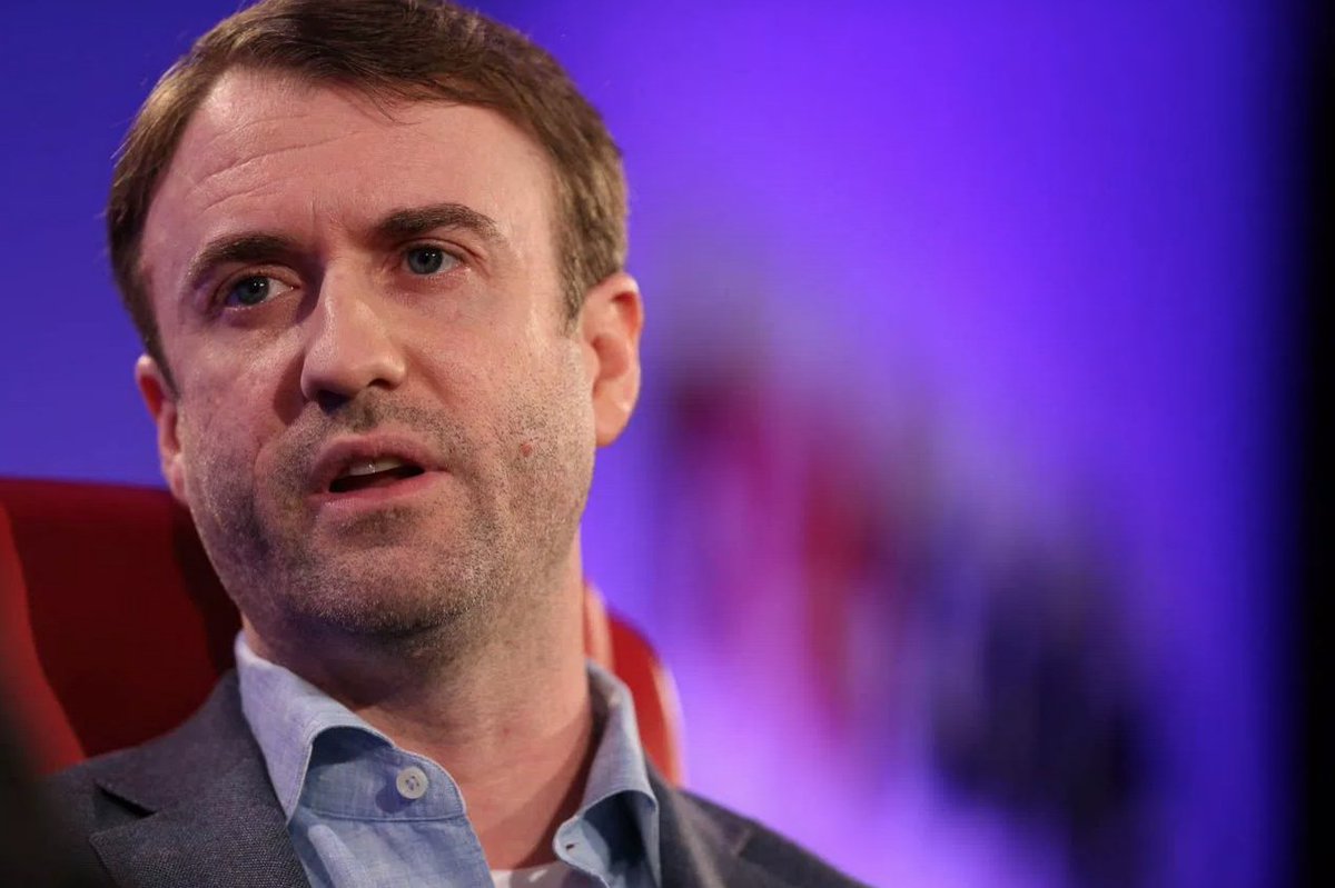 Badge Media tweet media