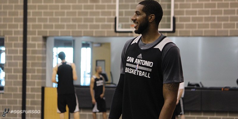 spurs's tweet photo. Good to be back and practicing in SA. https://t.co/9efRrPOiAM