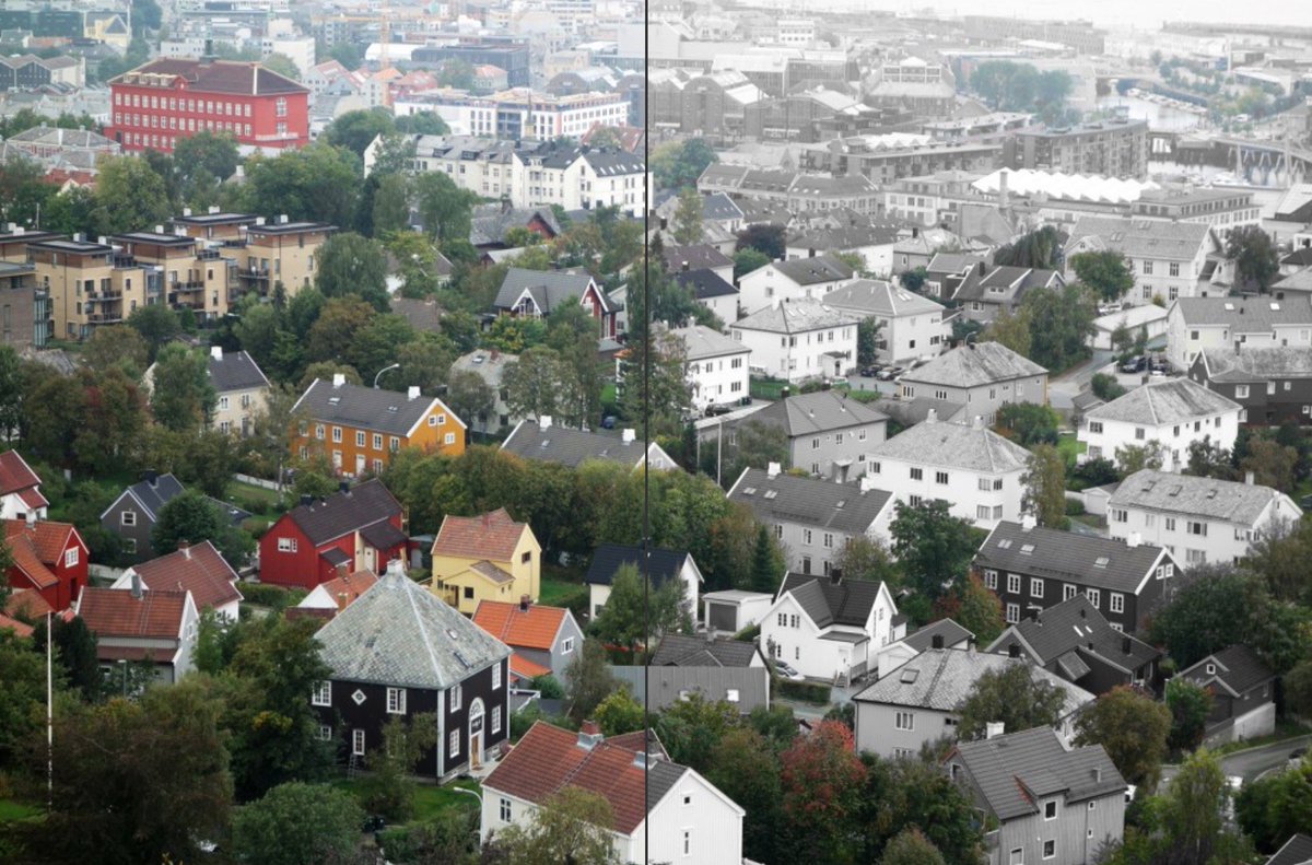 PechaKuchaTRD's tweet photo. Hvordan påvirker det oss når omgivelsene våre mister farger? Kine Angelo fra @abfakultetet holder innlegg om grå hus https://t.co/G1Q2Eq1FHh