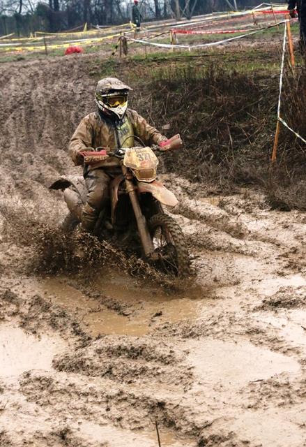 MotociclisteNet's tweet image. Anna Sappino prima gara Italiano enduro 2016 a Chieve #motocicliste #womenriders #womenonmotorcycle #LADYENDURO