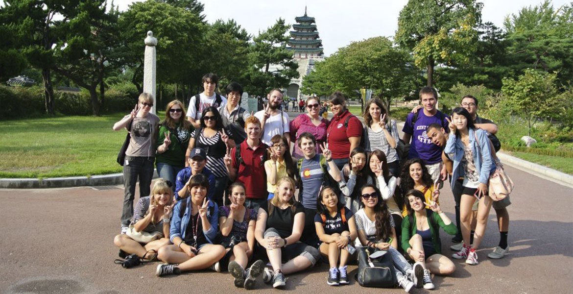 Festival_Hallyu's tweet photo. Recuerden que la Embajada de Corea en Venezuela, inició los procesos de Beca de Postgrado para todos los Venezolanos https://t.co/JWqf9oXJWr