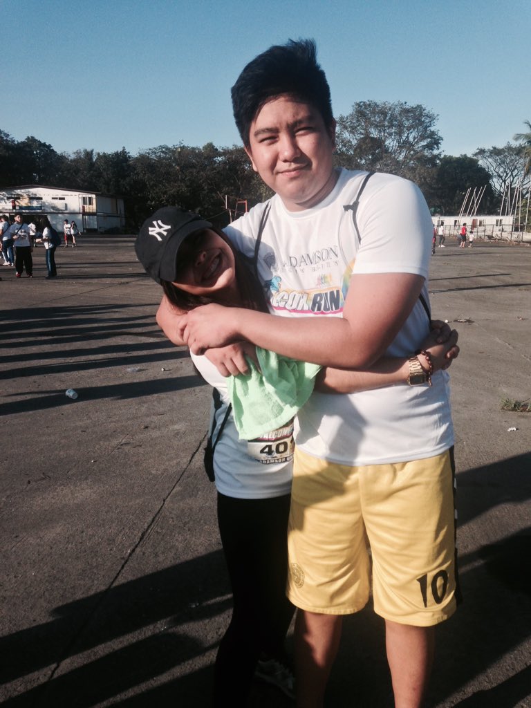 chelseexann's tweet photo. Laff u phowszx #FalconRun6 https://t.co/KC79HKhPYh