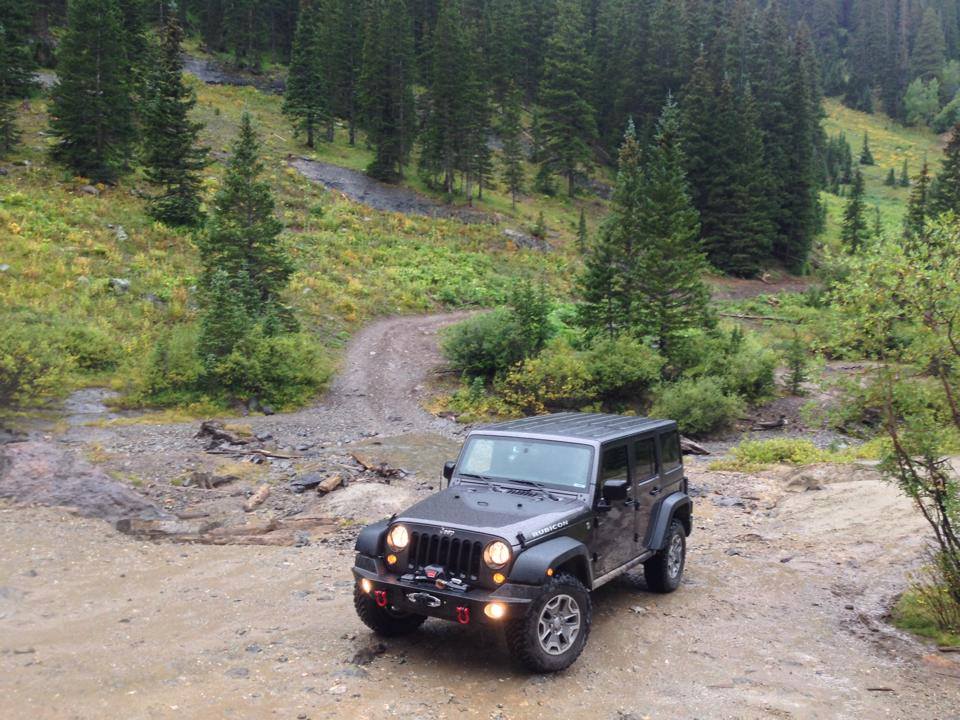 Jeep's tweet image. We don't believe in rain checks.#OIIIIIIIO  (Photo credit: Steve H.)