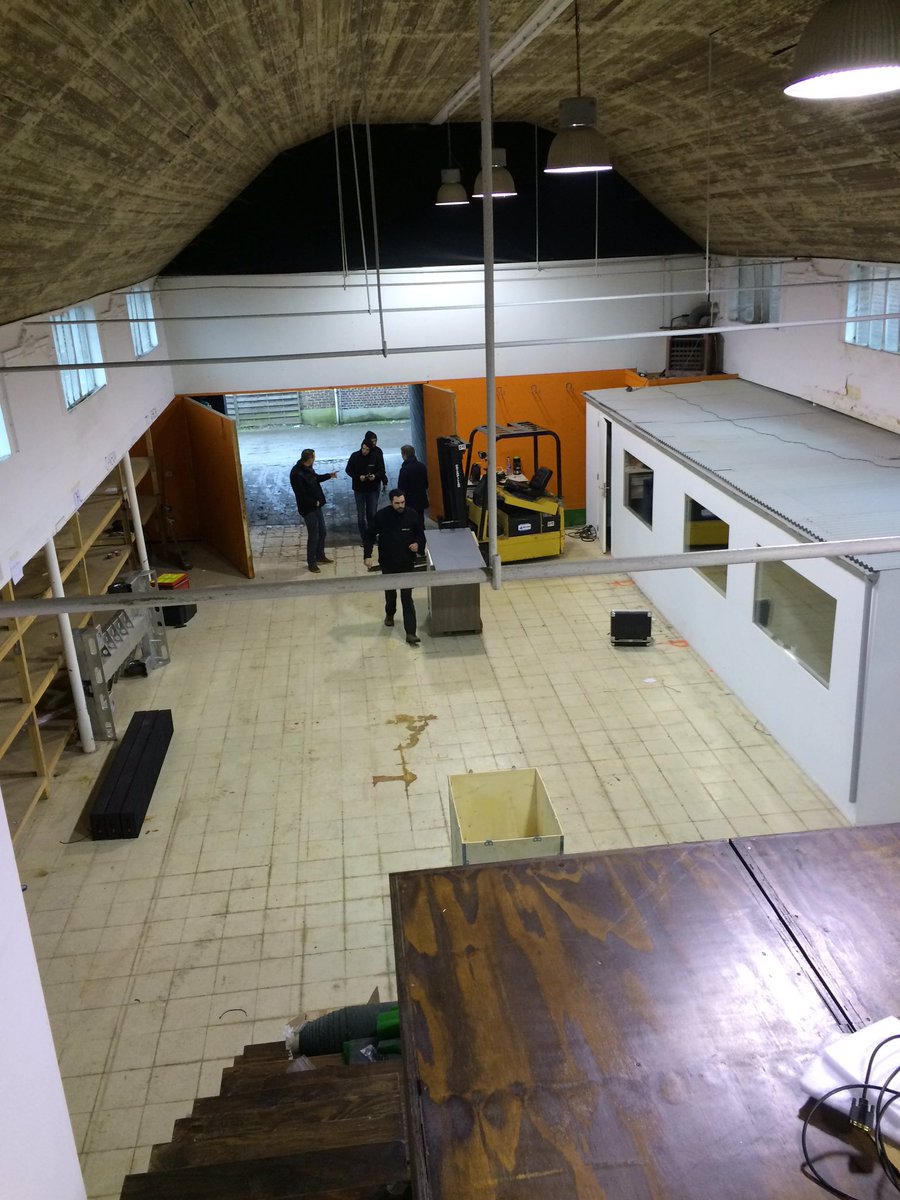BrightBoard's tweet photo. Done! Mollem here we come! #move #brightboard2.0 https://t.co/h1tXfuk1qD