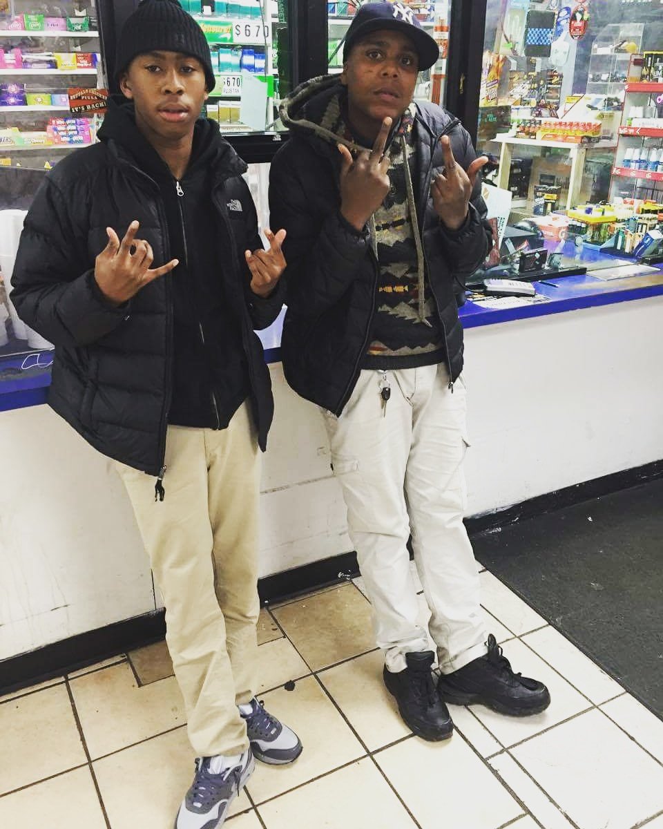 AtkinsDesmond's tweet photo. MF heart 💜 

#tydeworld🙇 https://t.co/LnxbHYwvA1