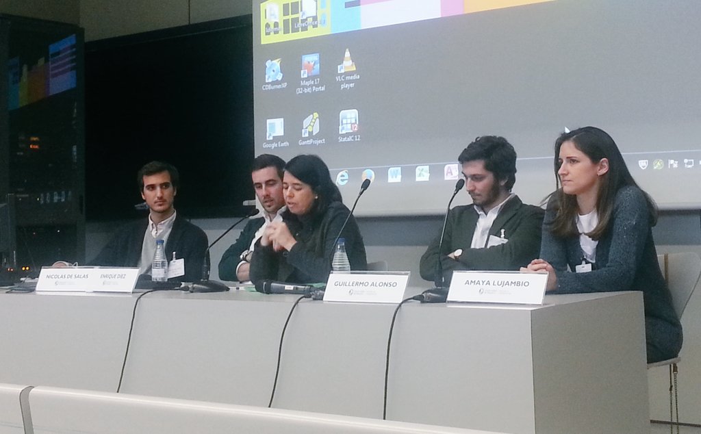 fcomunav's tweet photo. Mesa redonda con @ndesalas, @kikediez, @guillealonso_ y @Mei_luj. #fcomconecta https://t.co/13xwue9jGJ