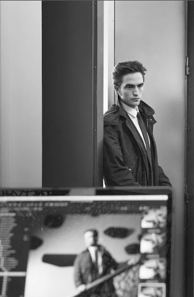 Robpattz_pics's tweet photo. #DiorRob https://t.co/MHKfOoDKOC