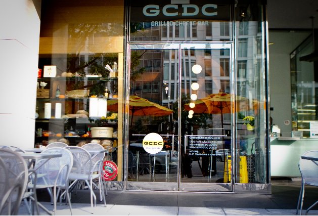 grilledcheeseDC's tweet photo. PATIO IS OPEN. Build your own creation start at $6.50 & ALL beers only $5 at lunch. #DC #downtowndc #goldentriDC https://t.co/XcE4AizUuY