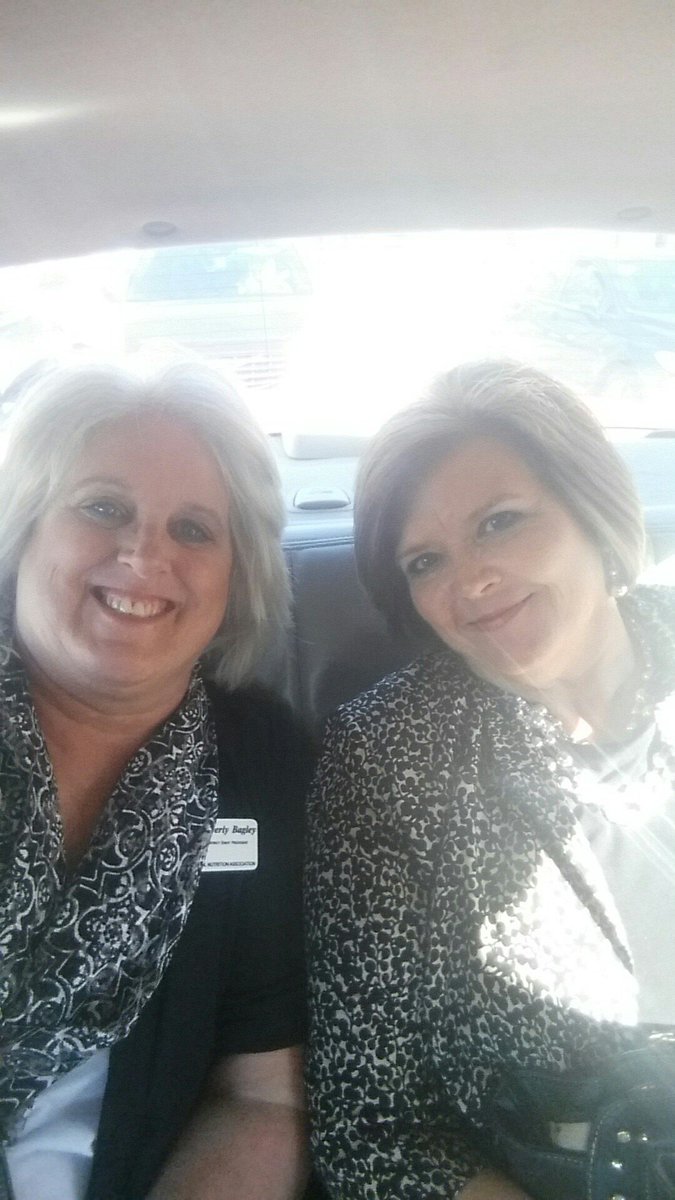 8thGSNA's tweet photo. Charge.....we are headed to the Hill! #WeAreOneGeorgiaStrong #LAC16 @District8Prez @GA_SNA https://t.co/n2IcsXxodI