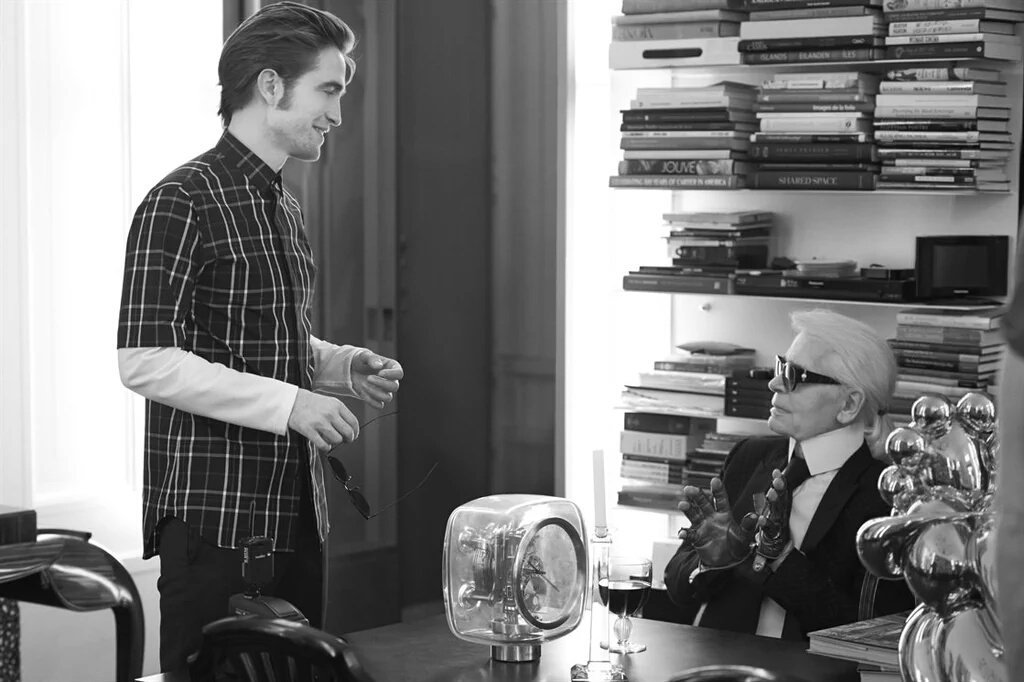 ROBSTENLOVE19's tweet photo. Robert https://t.co/OtK9rH1wO9