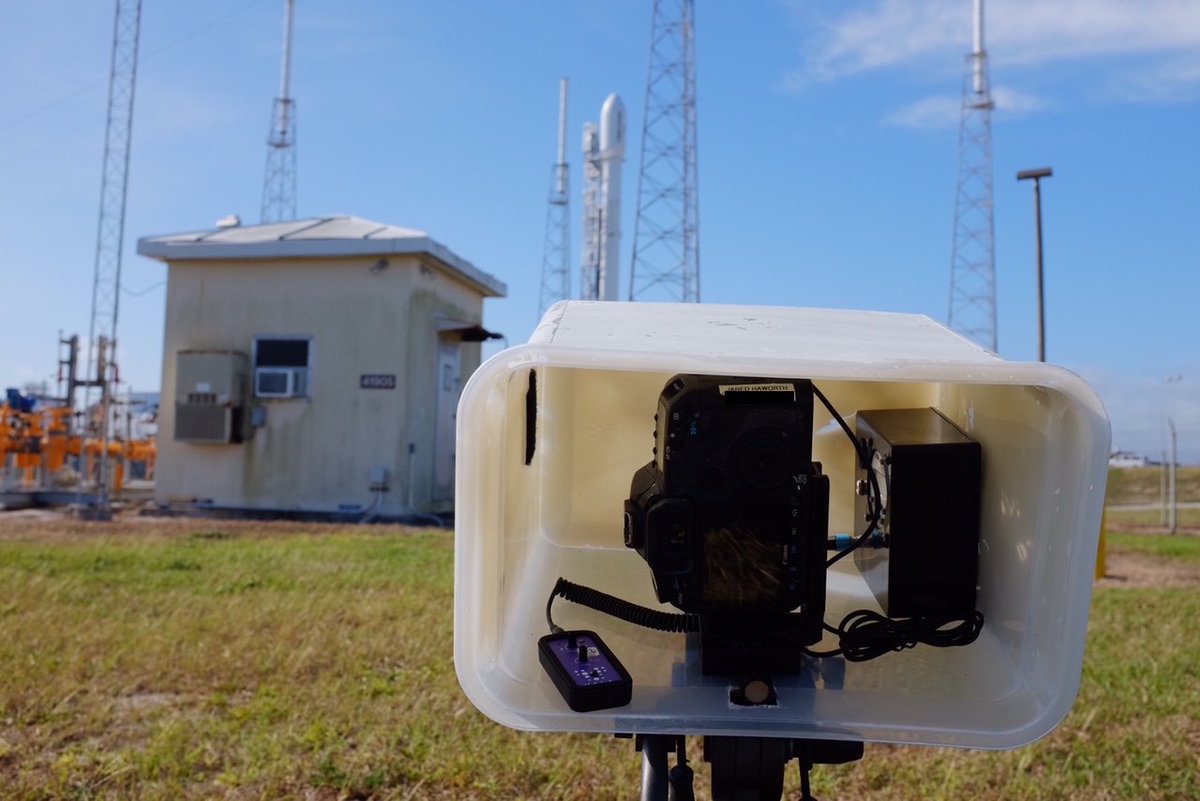 VelaLabs's tweet photo. When your launch is delayed for the 3rd time you'll be glad of the Vela Pop trigger's week+ battery life. @spacex https://t.co/C5zDWZrHGN