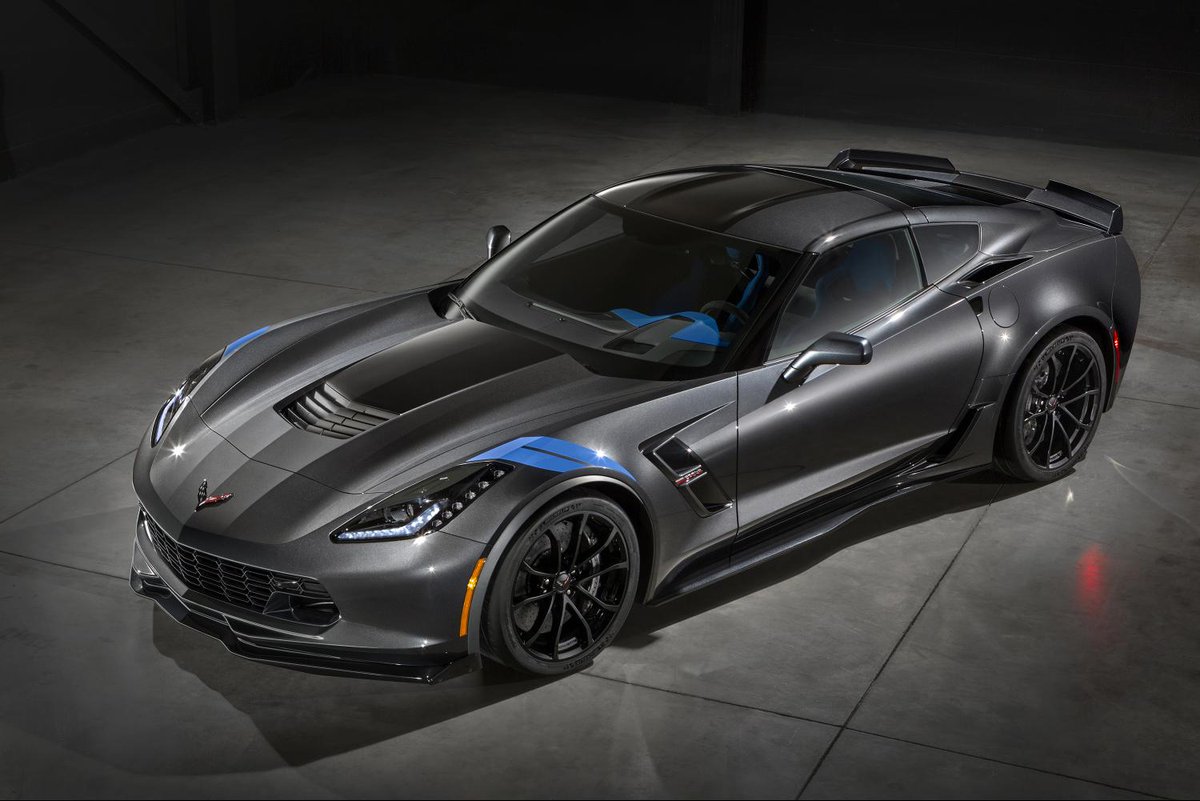 Automotive_News's tweet photo. .@Chevrolet unveiled the speedy #CorvetteGrandSport today at @gims_live. #GenevaMotorShow https://t.co/NhHWPoV5cm