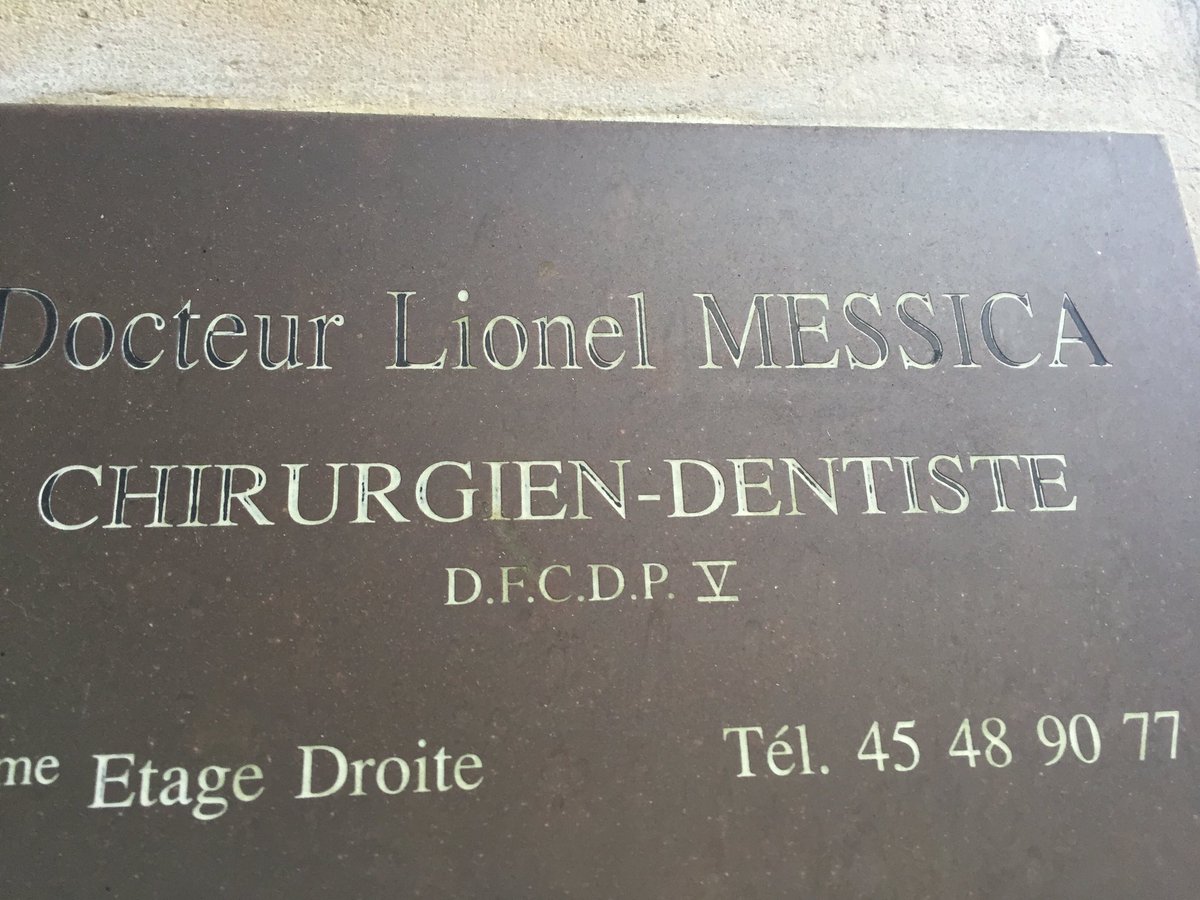 Il est passé à deux lettres du génie #football #lionelmessi #medecinmalgrelui