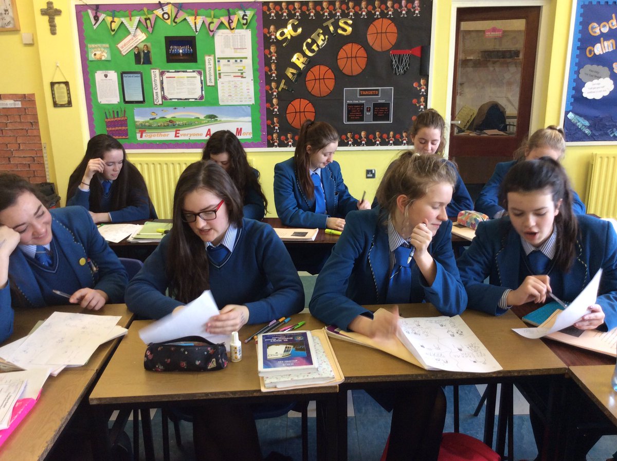 RE_stmarys's tweet photo. The Year 11 Challenge: The Roman Trial in 8 pictures....no words!🖍 #knowyourstories #crazy8s #scripturefun https://t.co/HE6YthEjFf