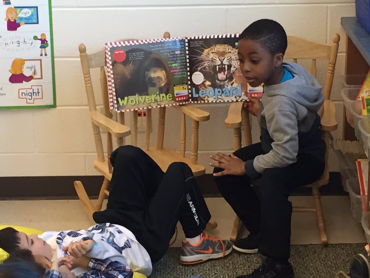 HowingtonKinder's tweet photo. Kinders becoming teachers! An amazing read aloud at reading corner! https://t.co/j3ciTFrqOk