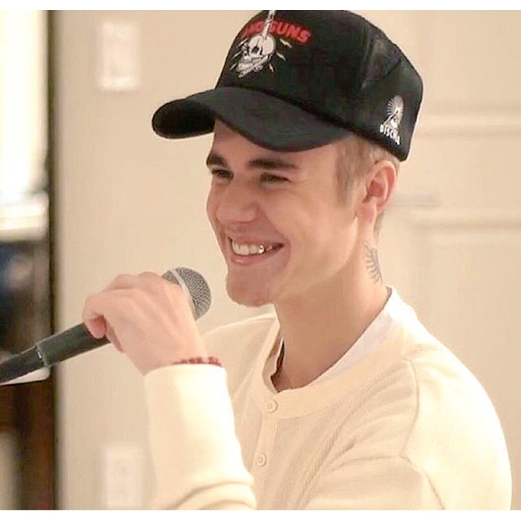 Anitta213's tweet photo. Happy Birthday my king!💕💋👶
#JB22 @justinbieber #beliebers #HappyBirthdayJustinBieber #JBBirthdayProject https://t.co/HBd6QkYfsd