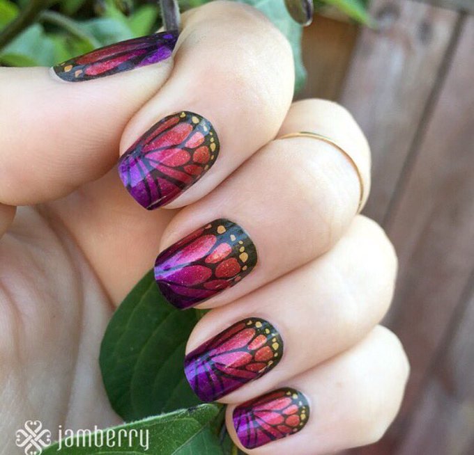 Who wants to get paid for having pretty nails? https://t.co/KZbXSkr12J