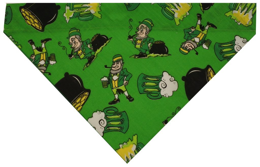 OARCPetConnect's tweet photo. Our #BADDOGRetail St. Patrick's Day bandanas are here! Check out our new styles at: https://t.co/oawseHRolf https://t.co/a7nsHoW41x
